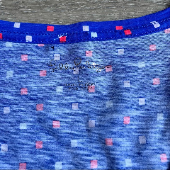 Lilly Pulitzer Etta V-neck Top borealis blue Lilly squared pattern SZ L Cotton - Picture 4 of 8